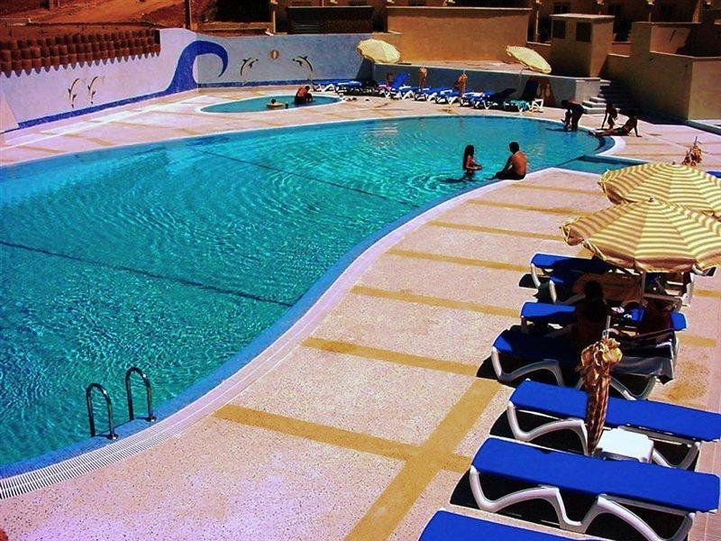 Club Praia Mar Портиман Екстериор снимка